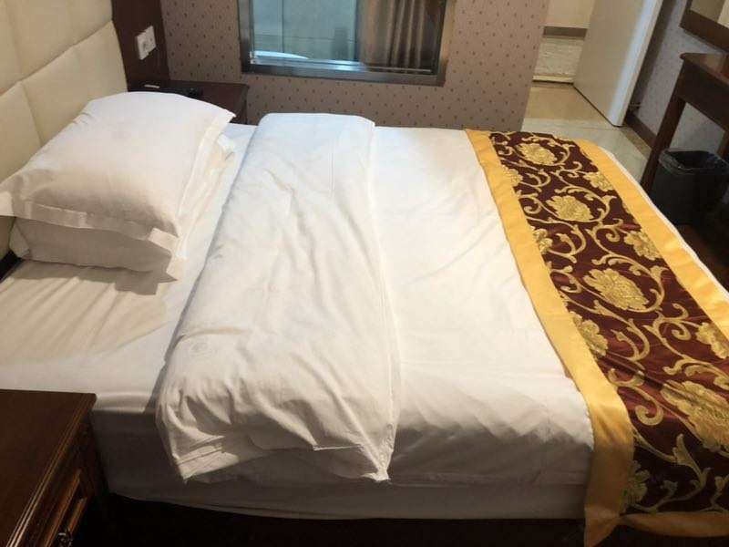 高级大床房