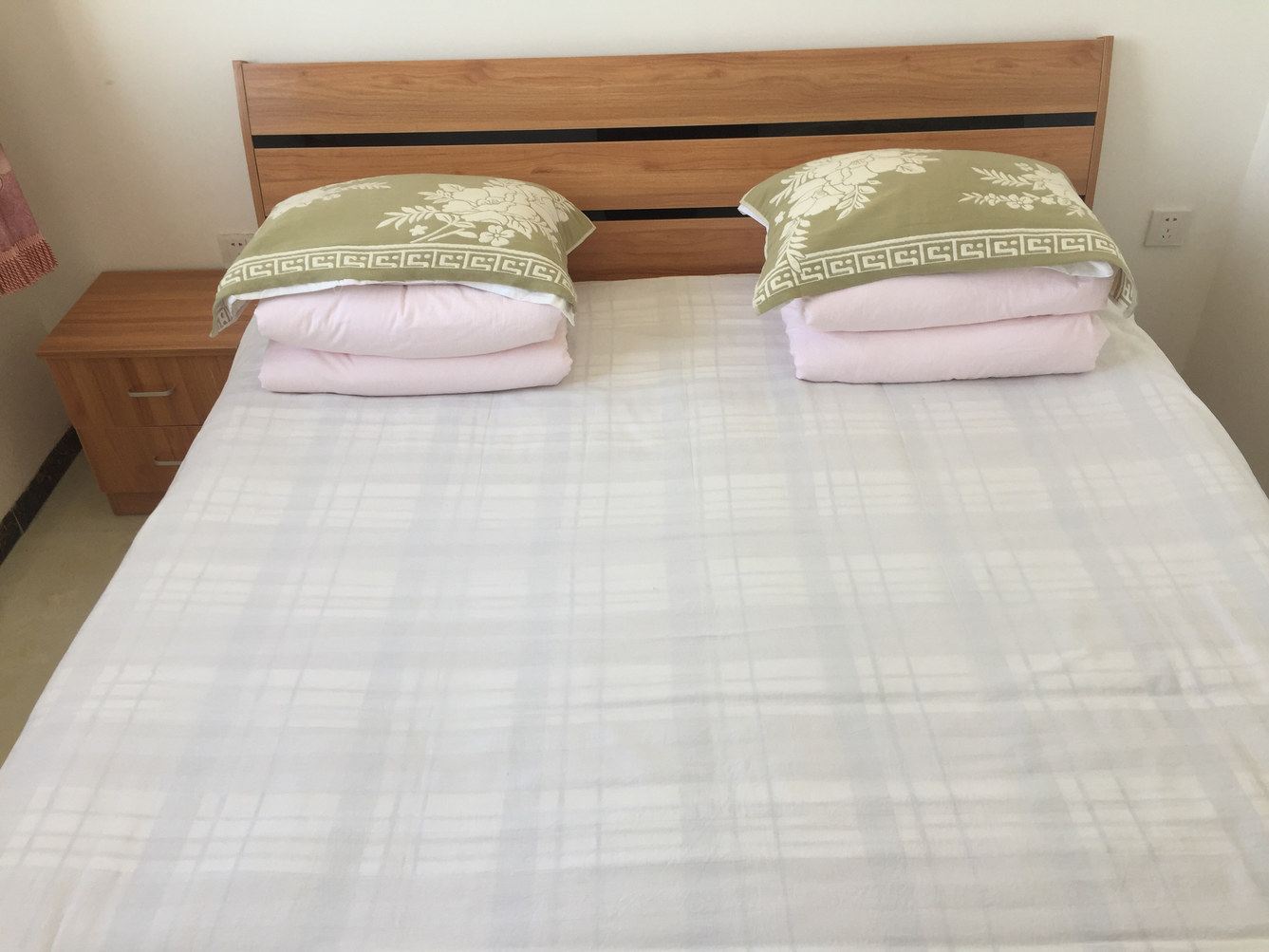 精致一室大床房