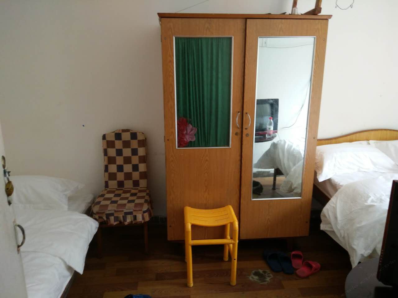 家庭间