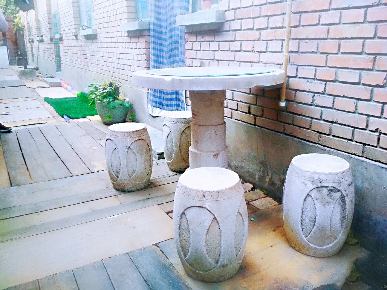 一室四床房