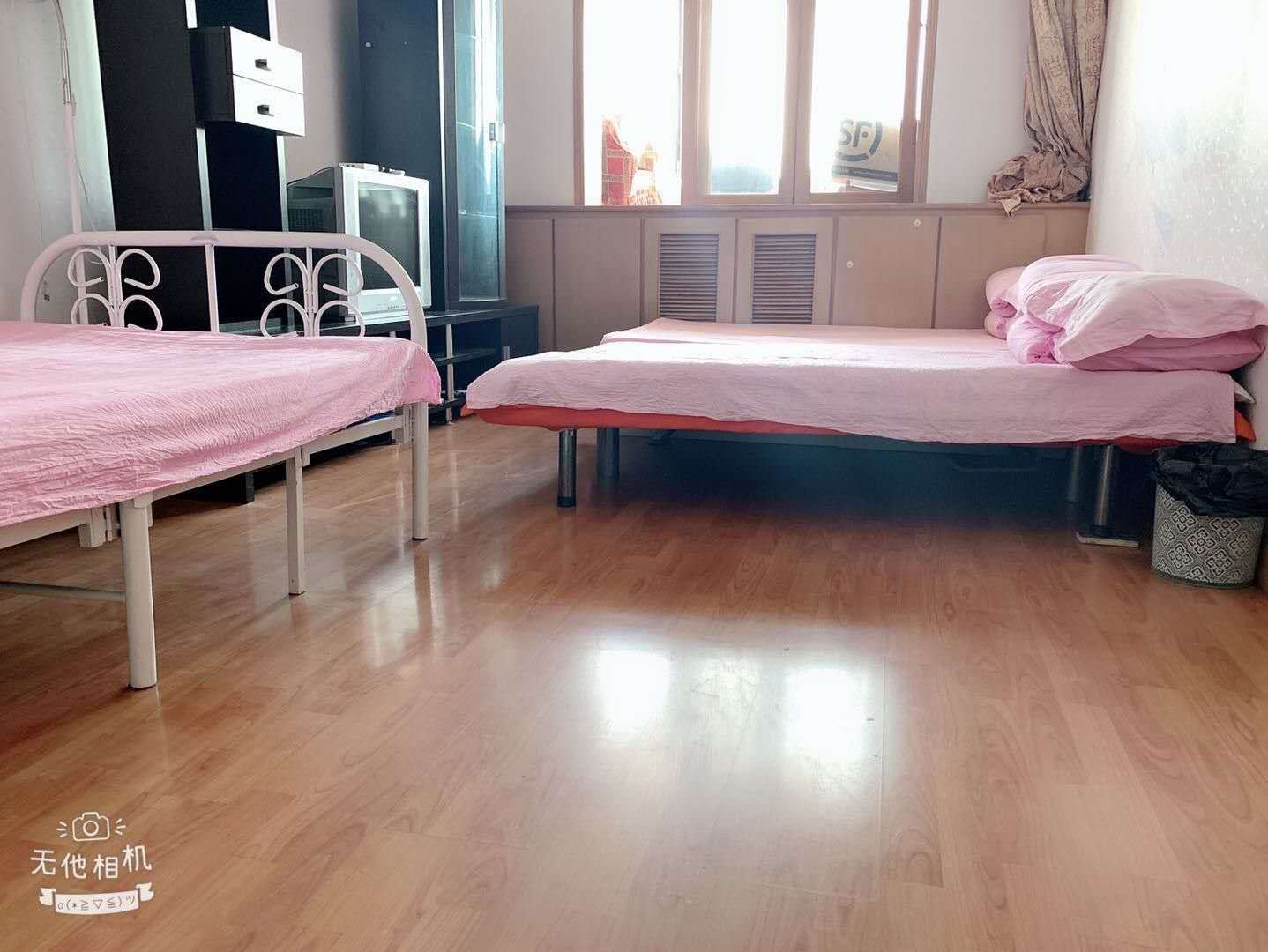 三人房