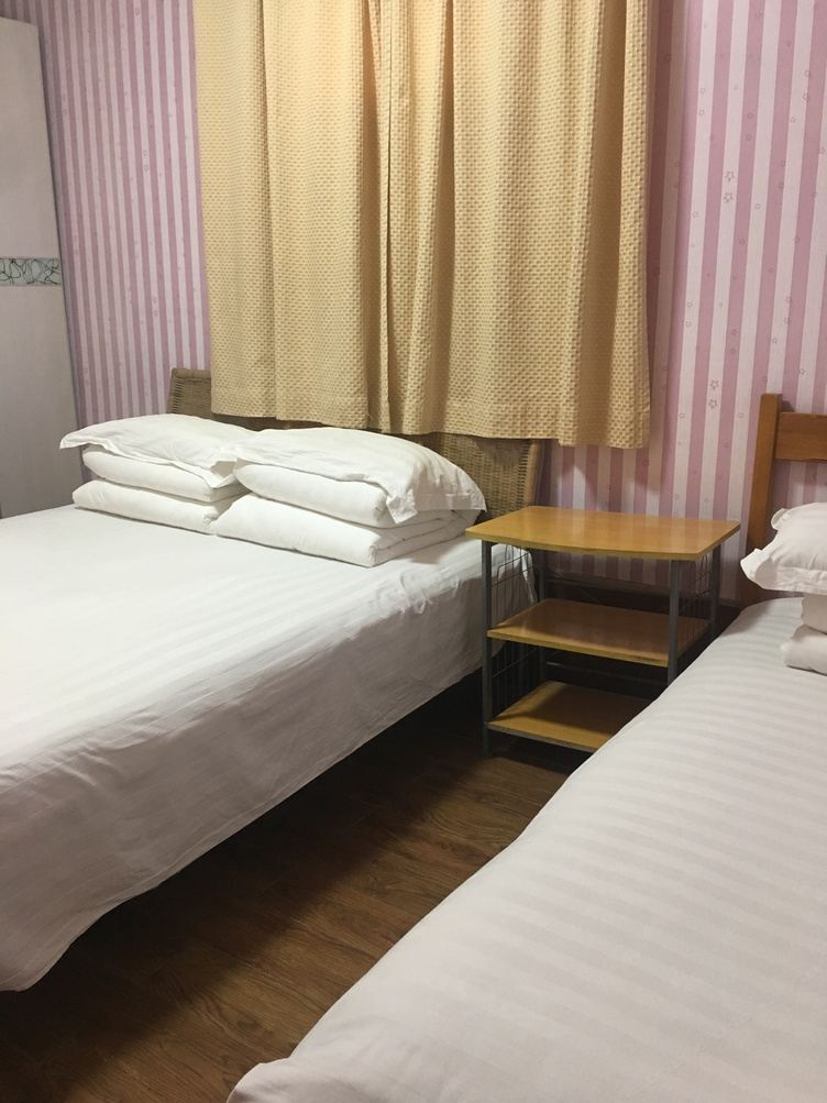 八室四厅套房
