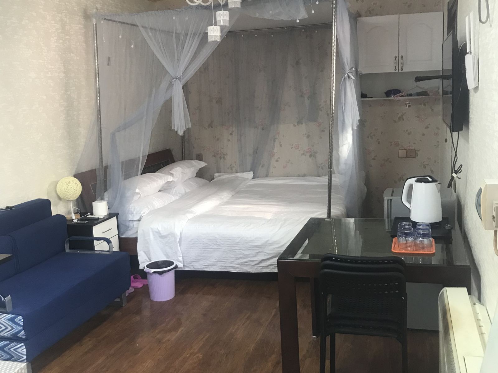超享大床房