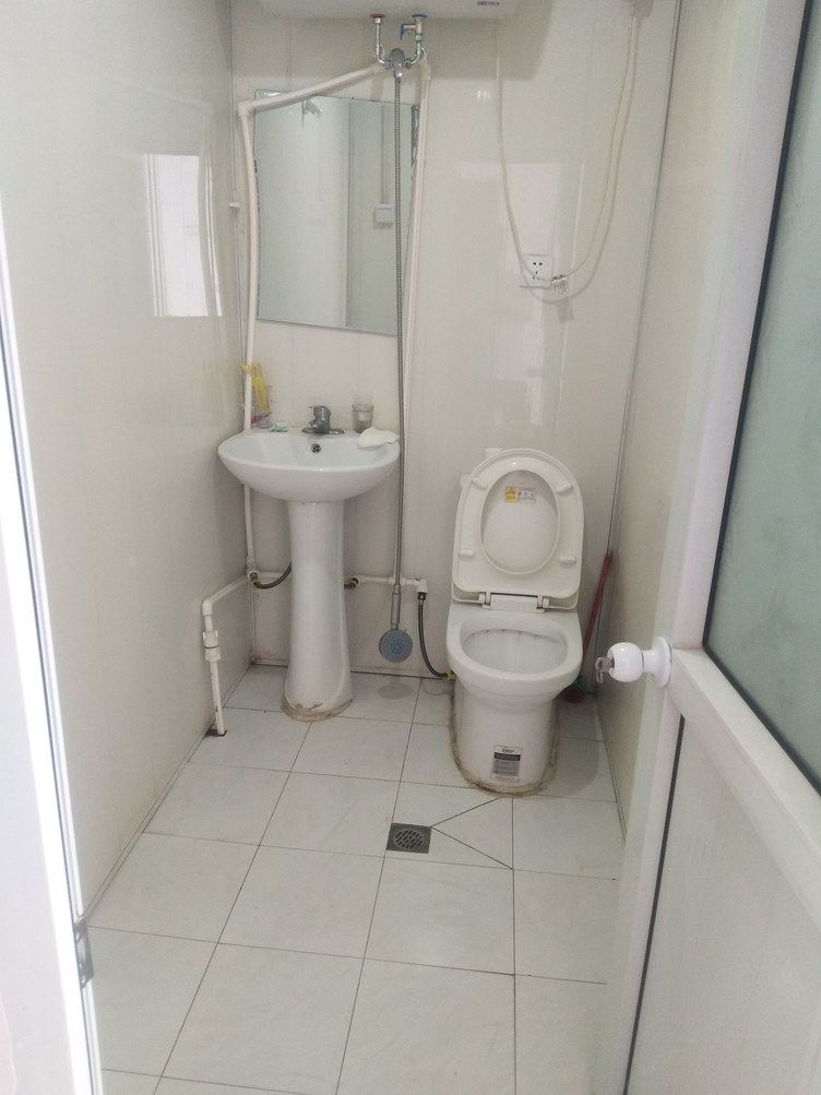 家庭间
