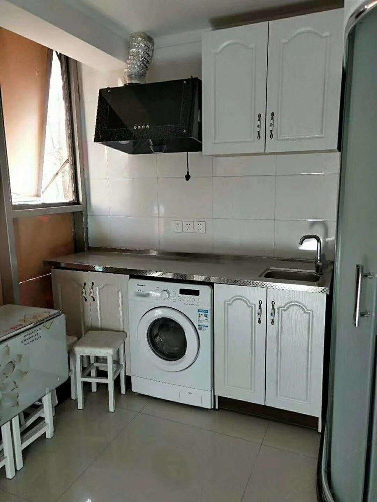精装一室大床房