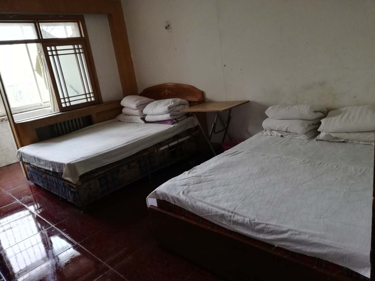 四人间(公共卫浴)