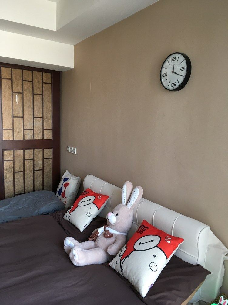 程序媛小屋 地铁站100米 海