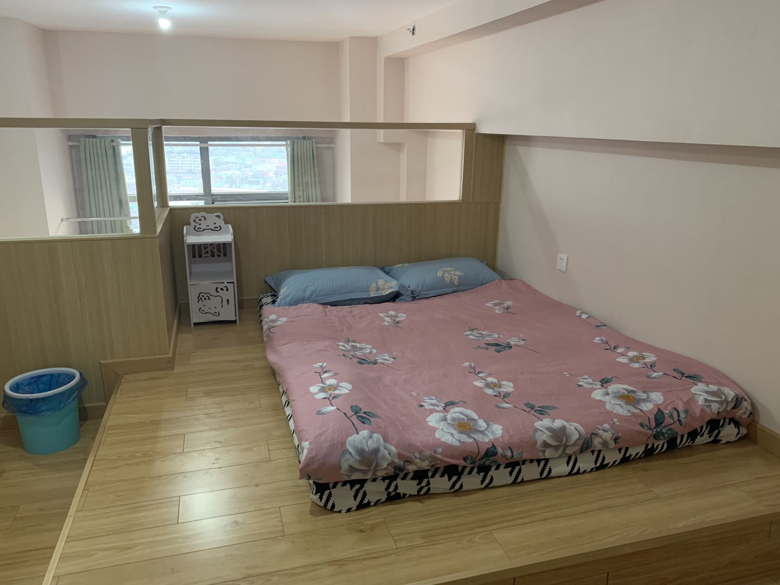 loft榻榻米房