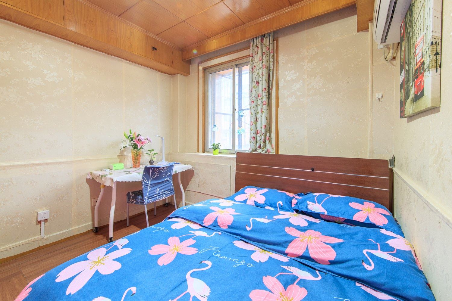 二室二床房