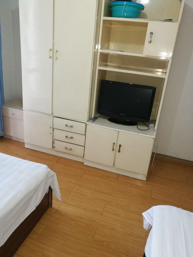 风景两室一厅