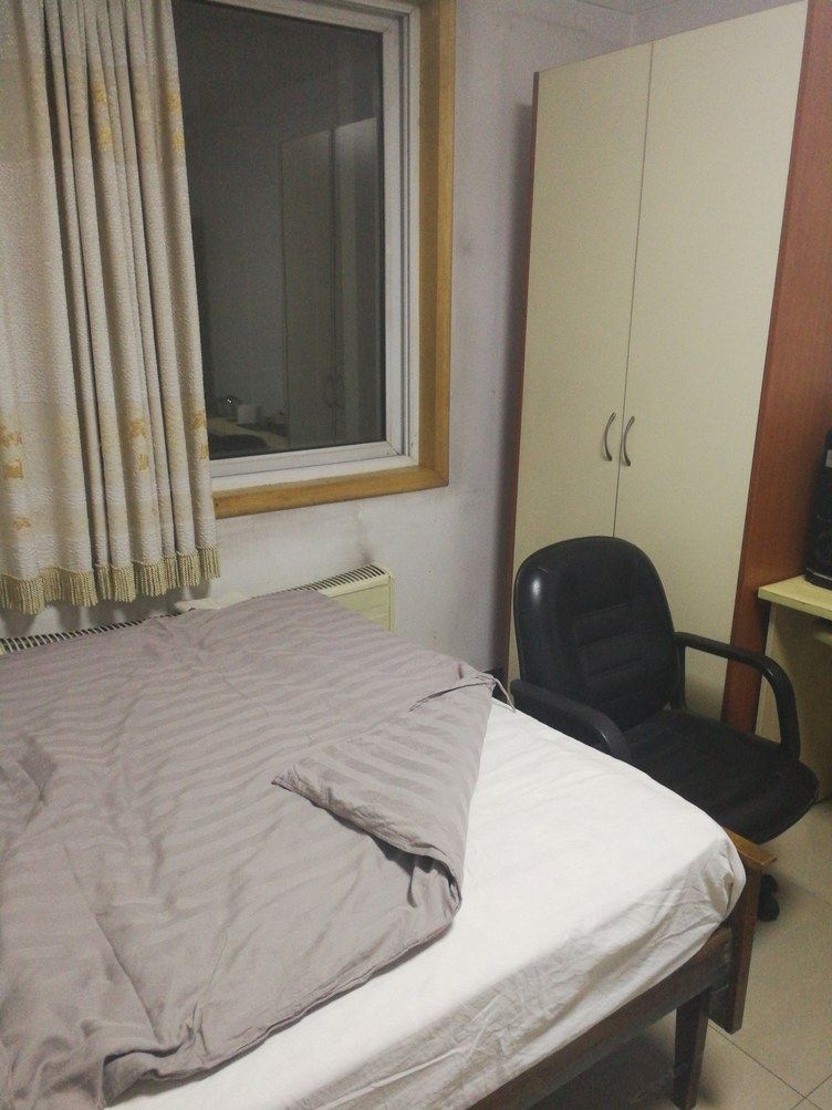 三室一厅套房