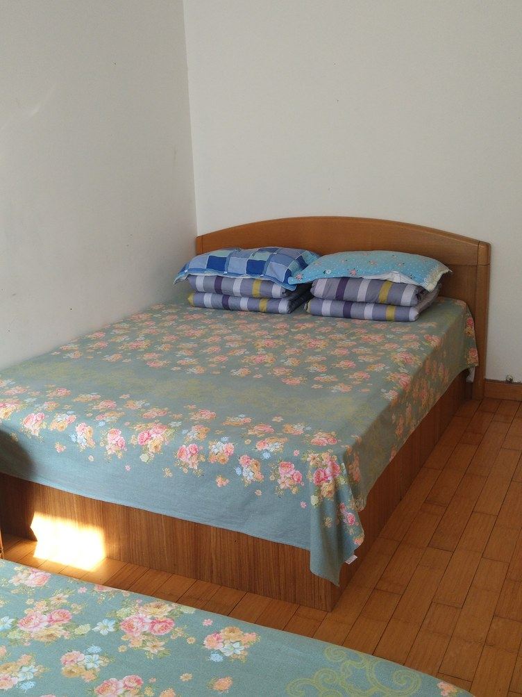 舒适二室大床房