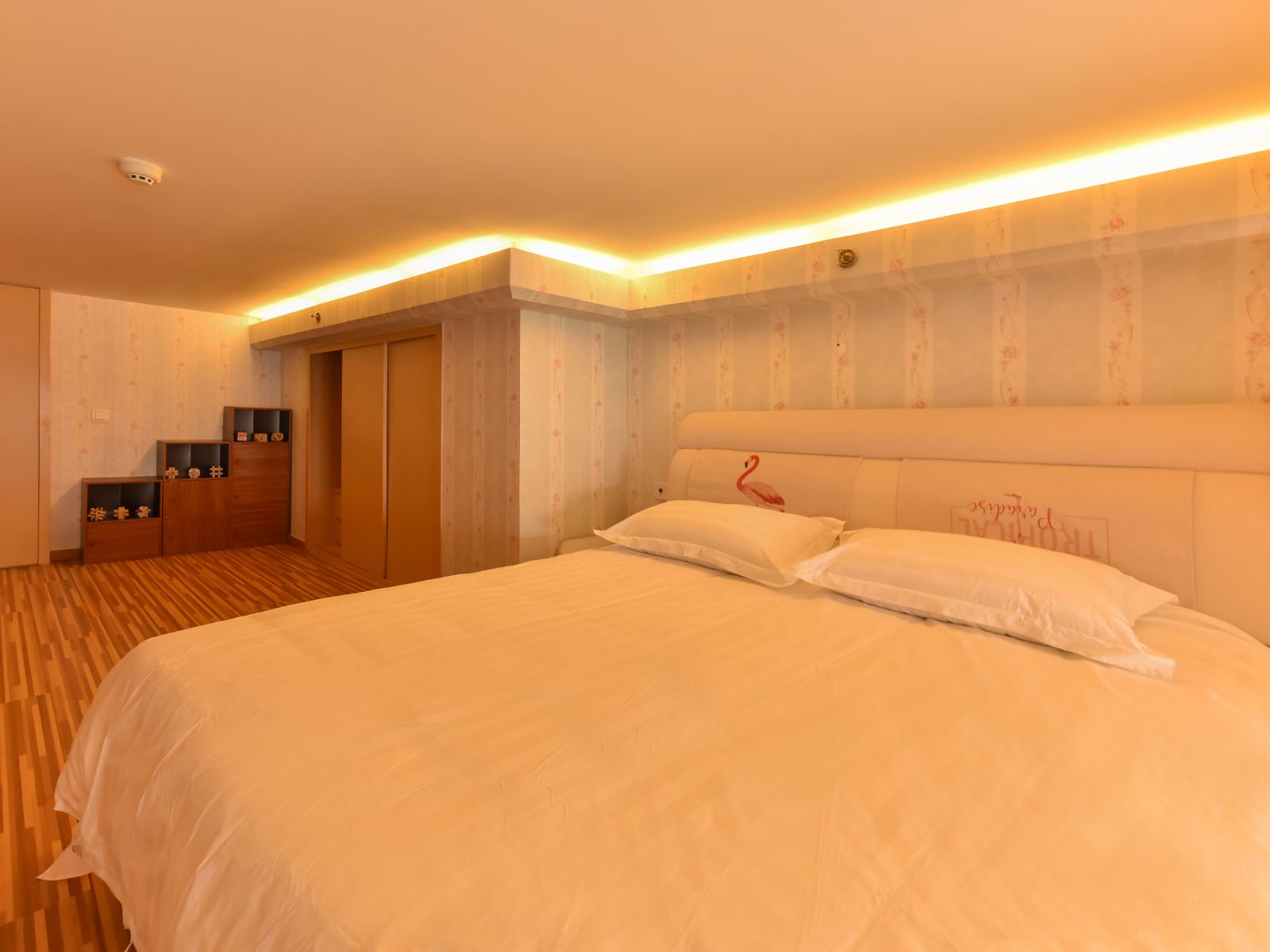 馨缘之家loft浪漫满屋