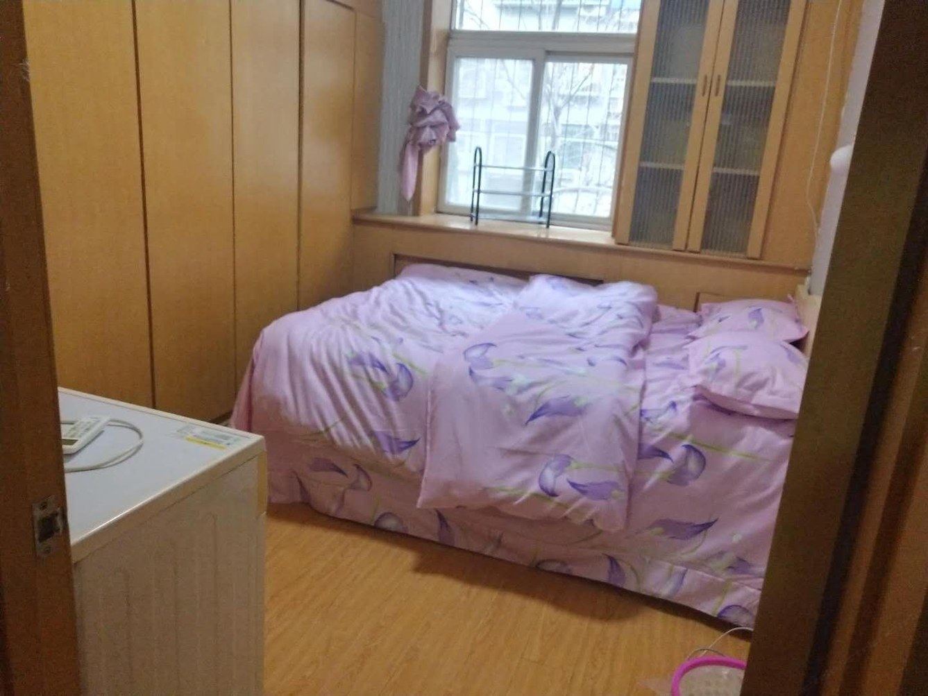 温馨二室大床房