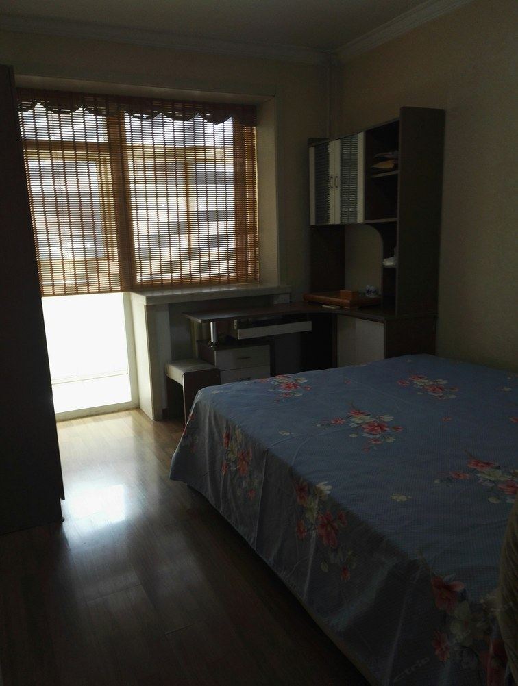 两室一厅