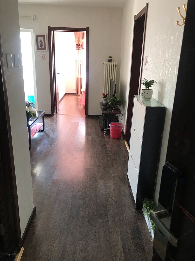 欢乐一室一厅套房
