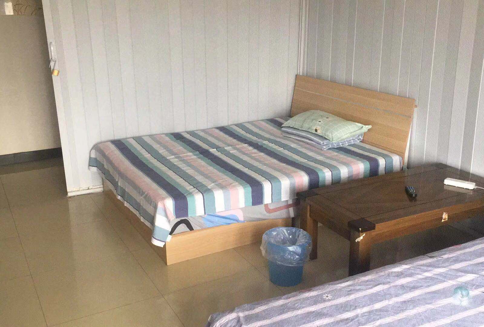 简单四人间（公共卫浴）