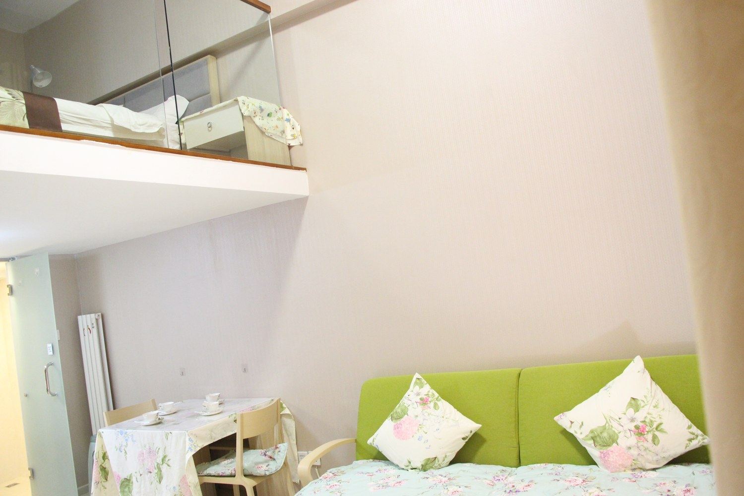 舒适loft一室二厅套房