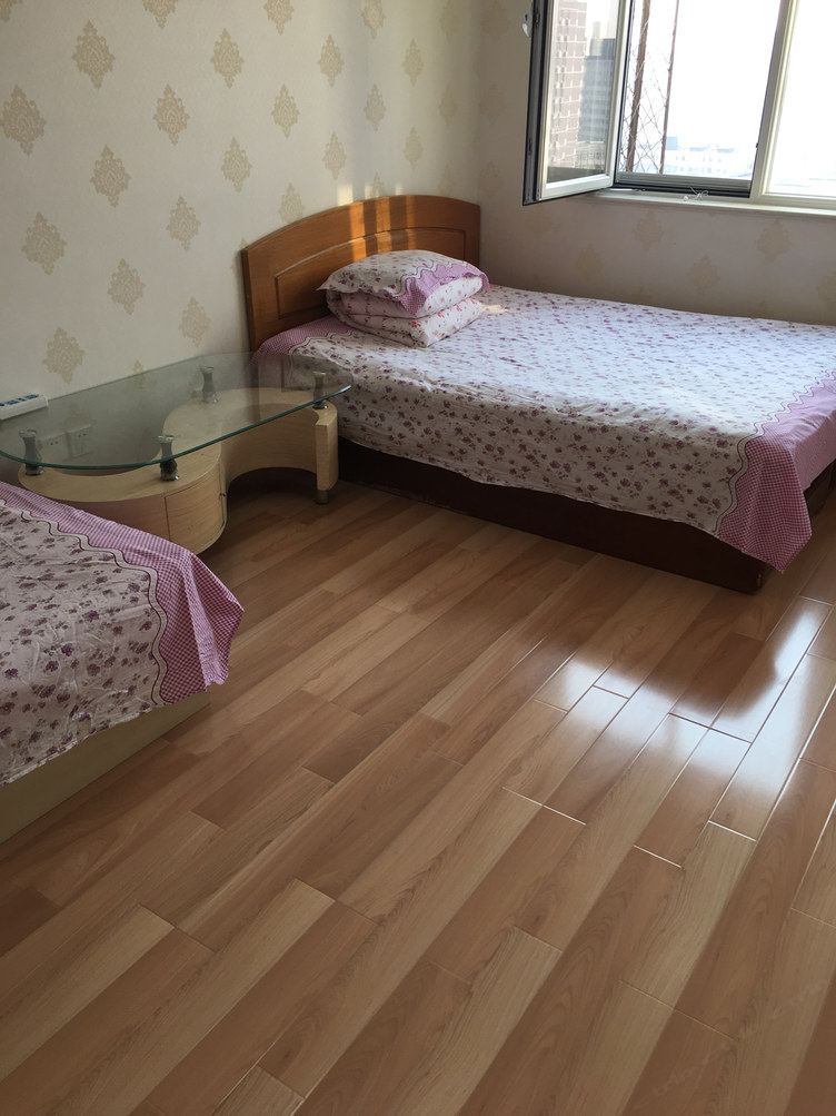 温馨二室一厅