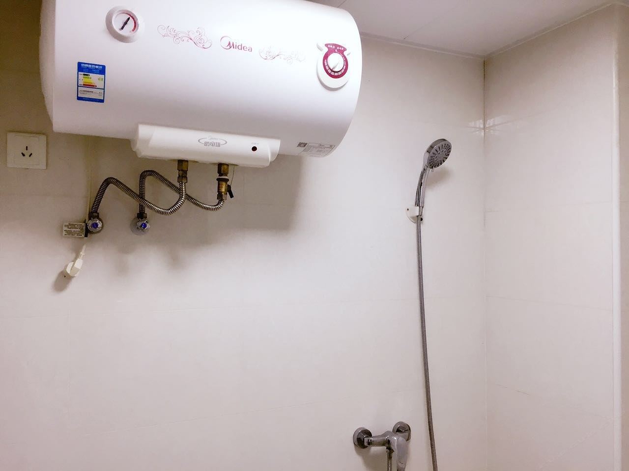 舒适双床房