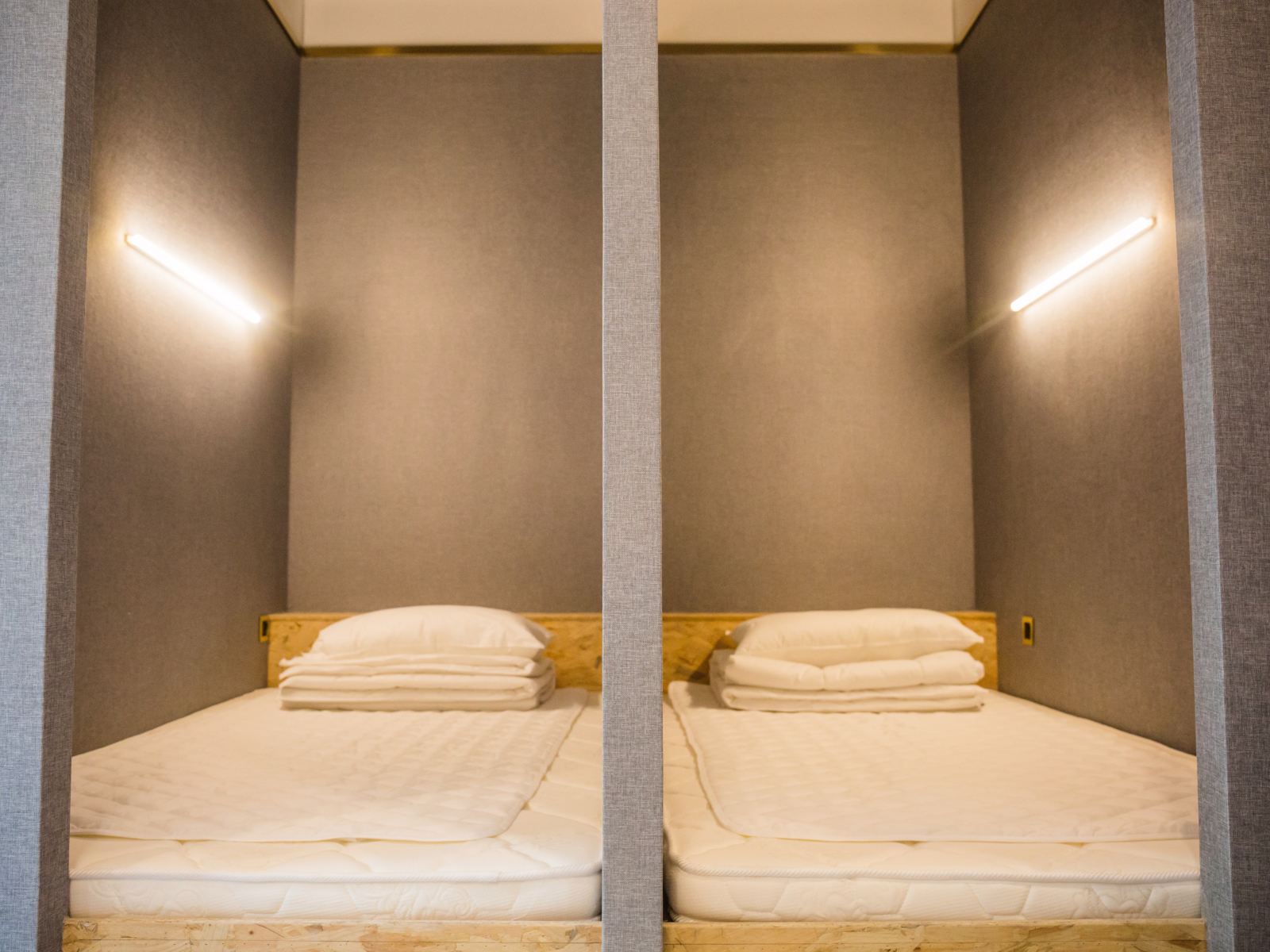 2人间(床位)(公共卫浴)