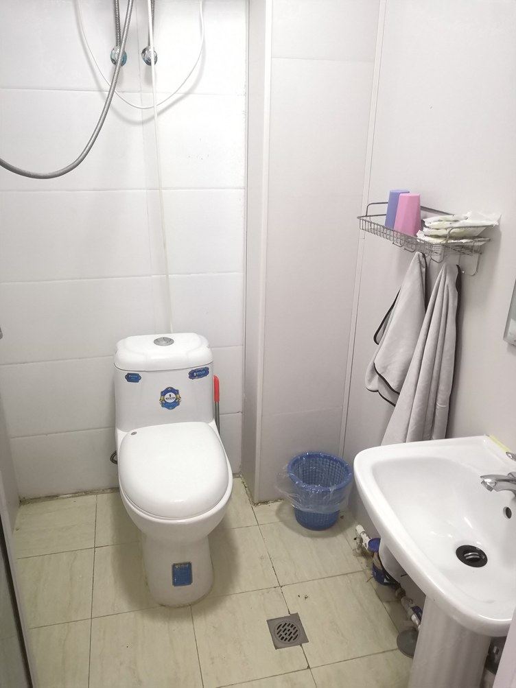 十里一室大床房