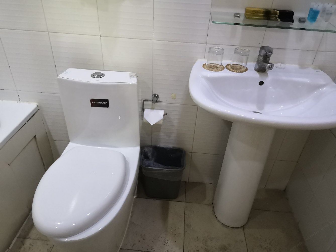 简约一室一厅套房