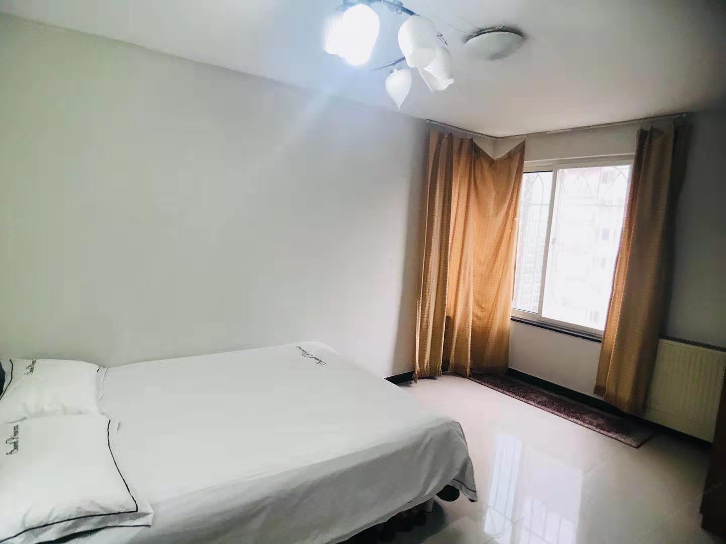 温馨大床房