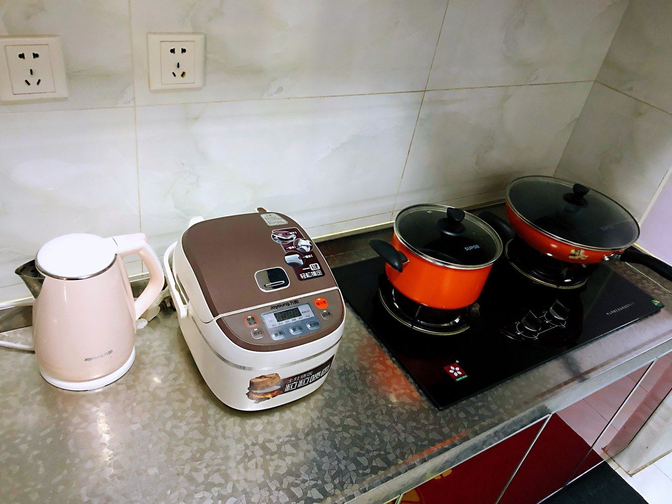 舒适一室一厅套房