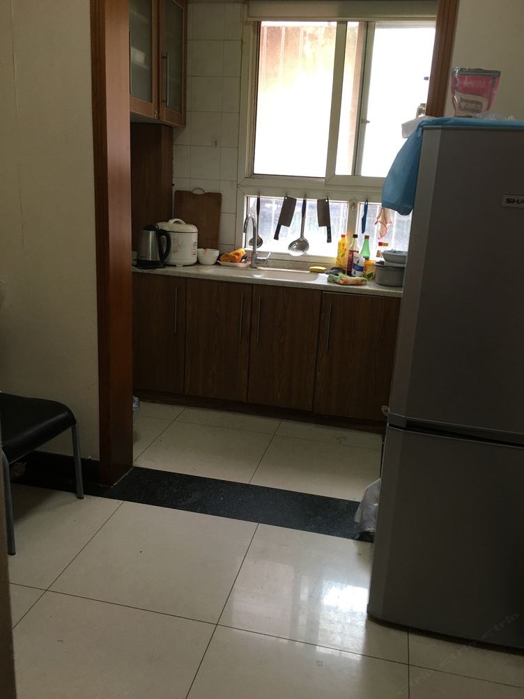 舒适二室大床房