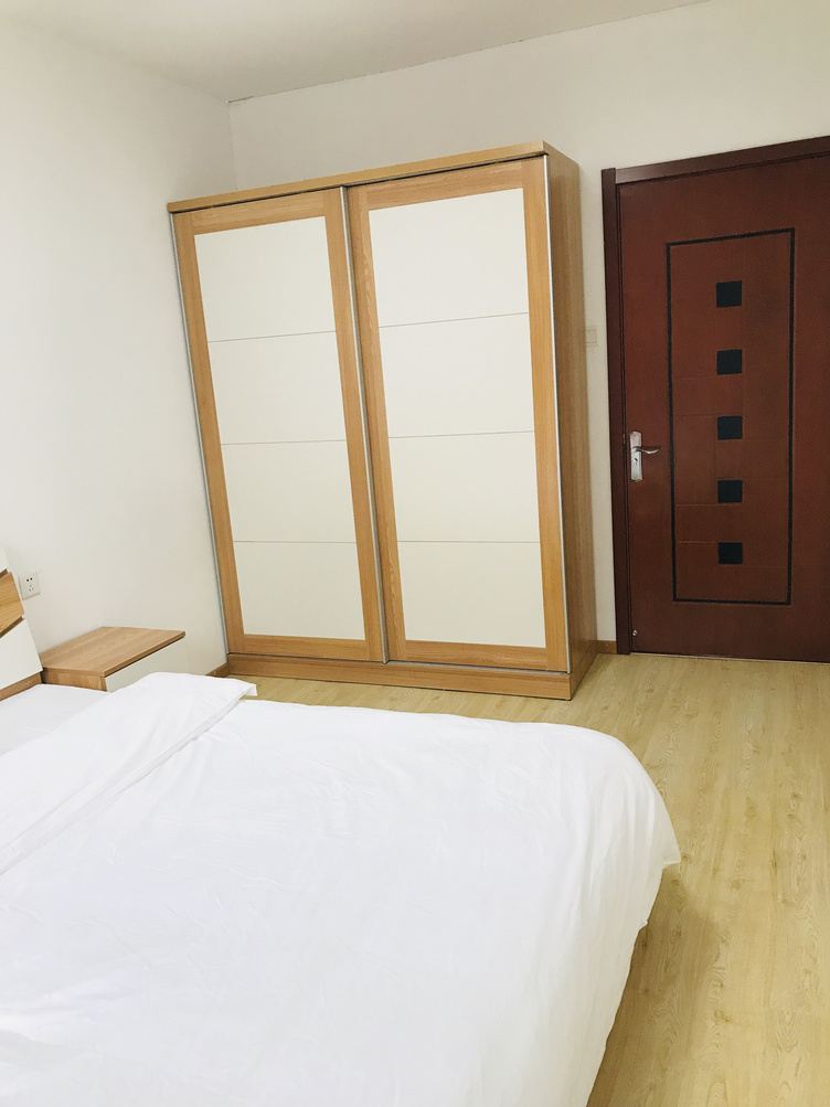 舒适精装二室一厅套房