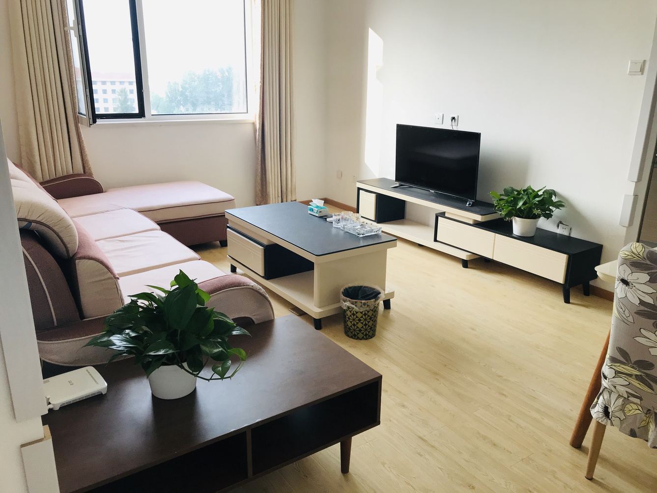 舒适精装二室一厅套房