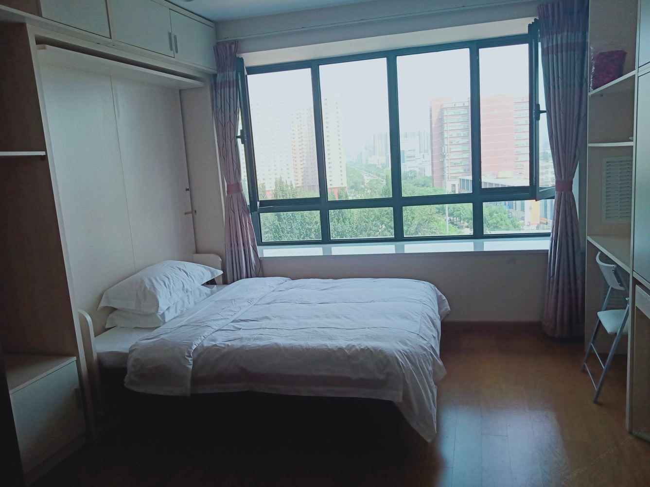 一室一厅套房