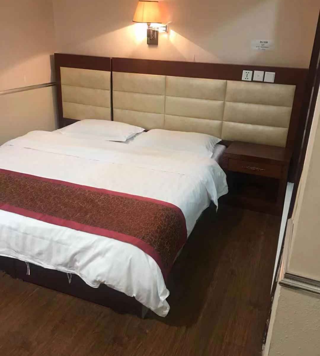 特价大床房(无窗)