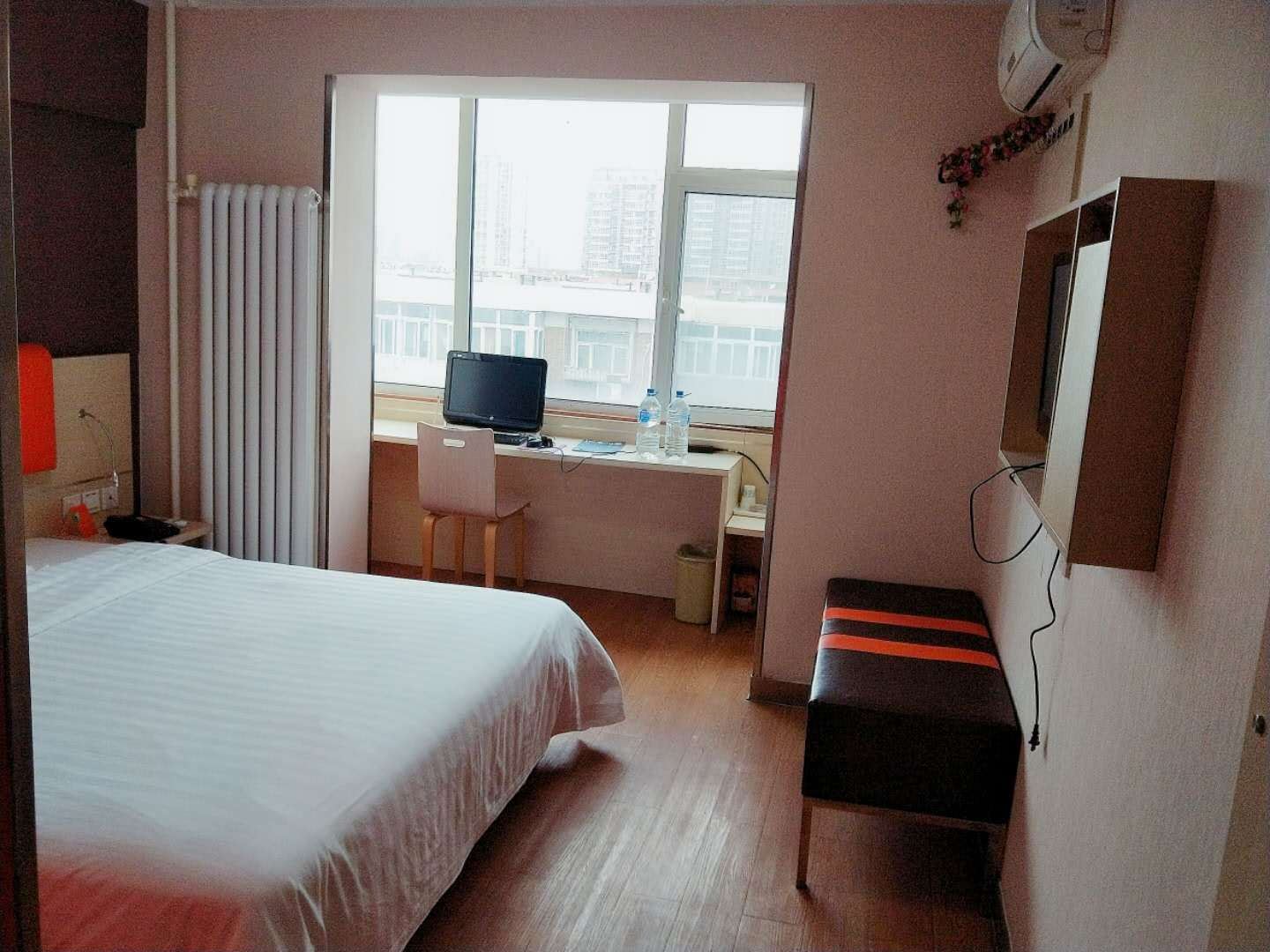 自主大床房