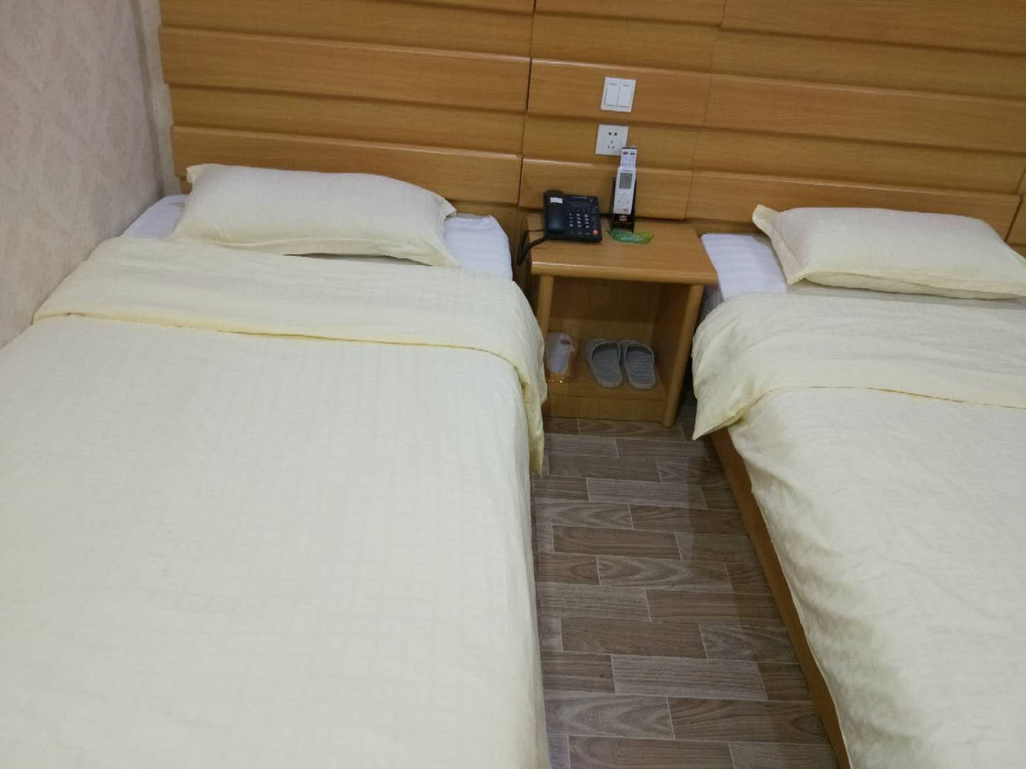 标准双人间