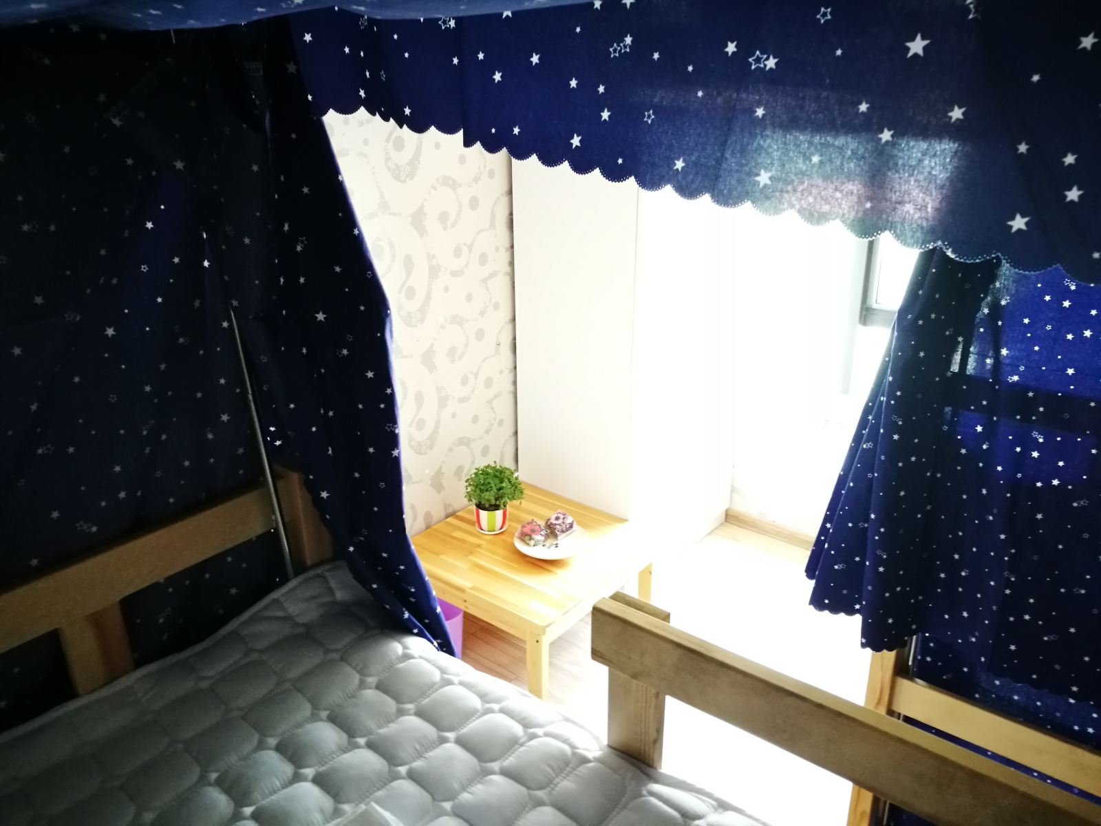 女生四人房