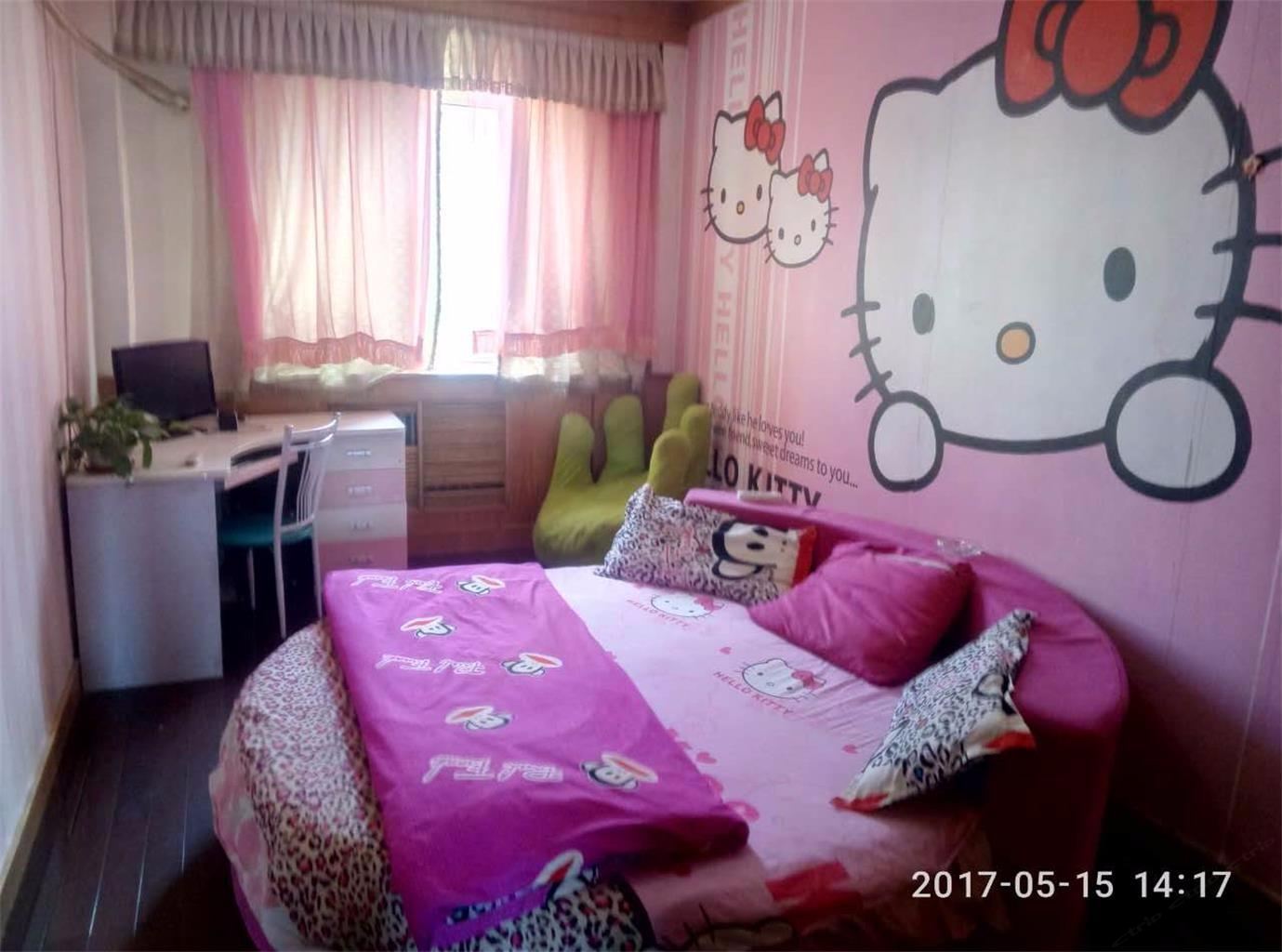 豪华圆床房
