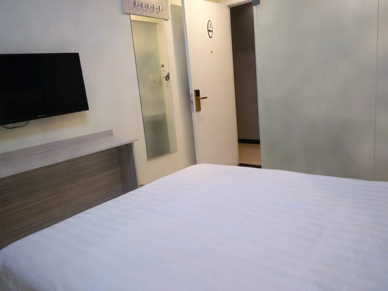 尊享大床房