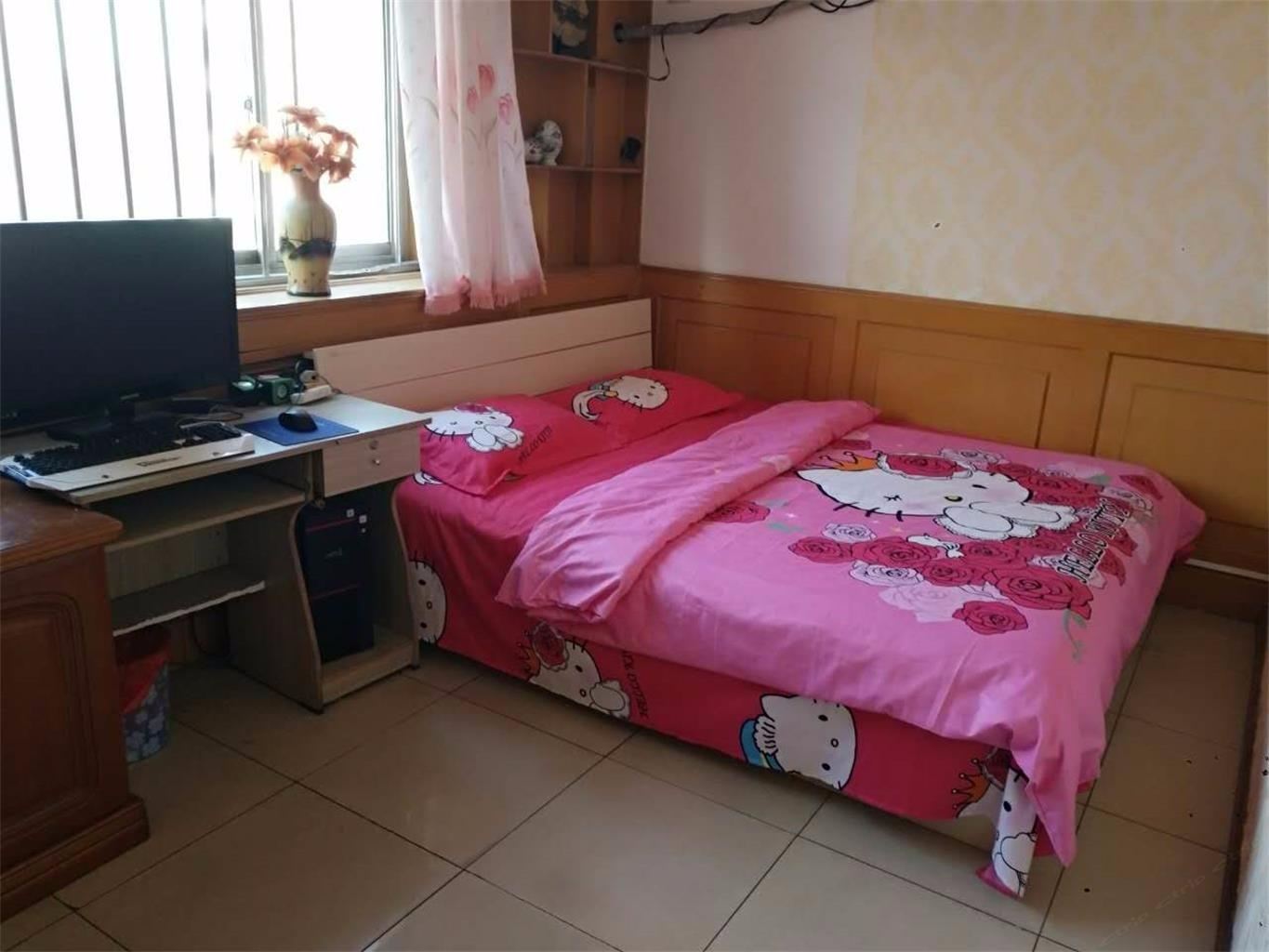 温馨, 大床房