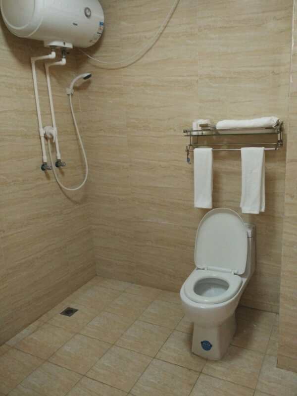 家庭间