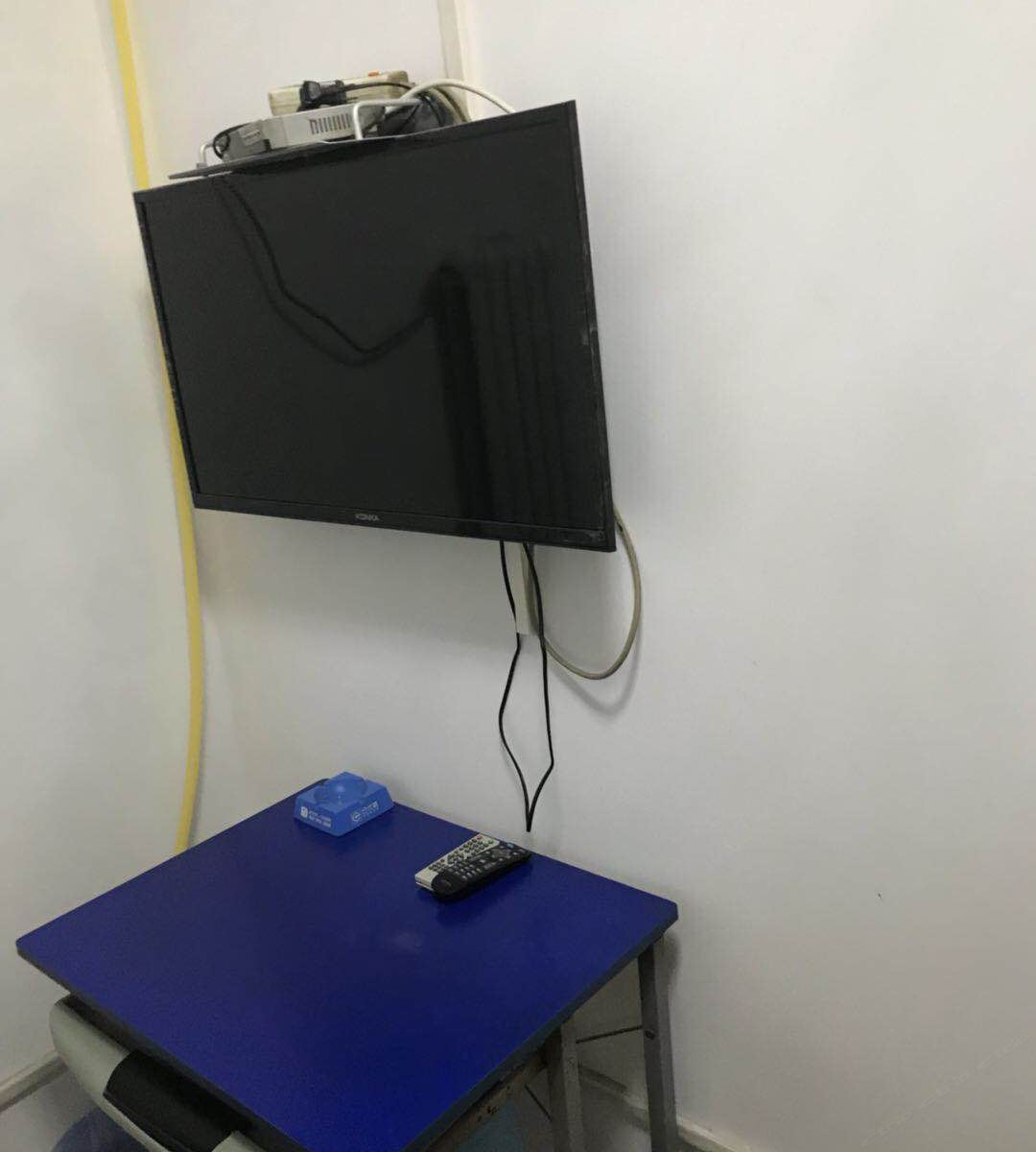 经济大床房(公卫)(无窗)