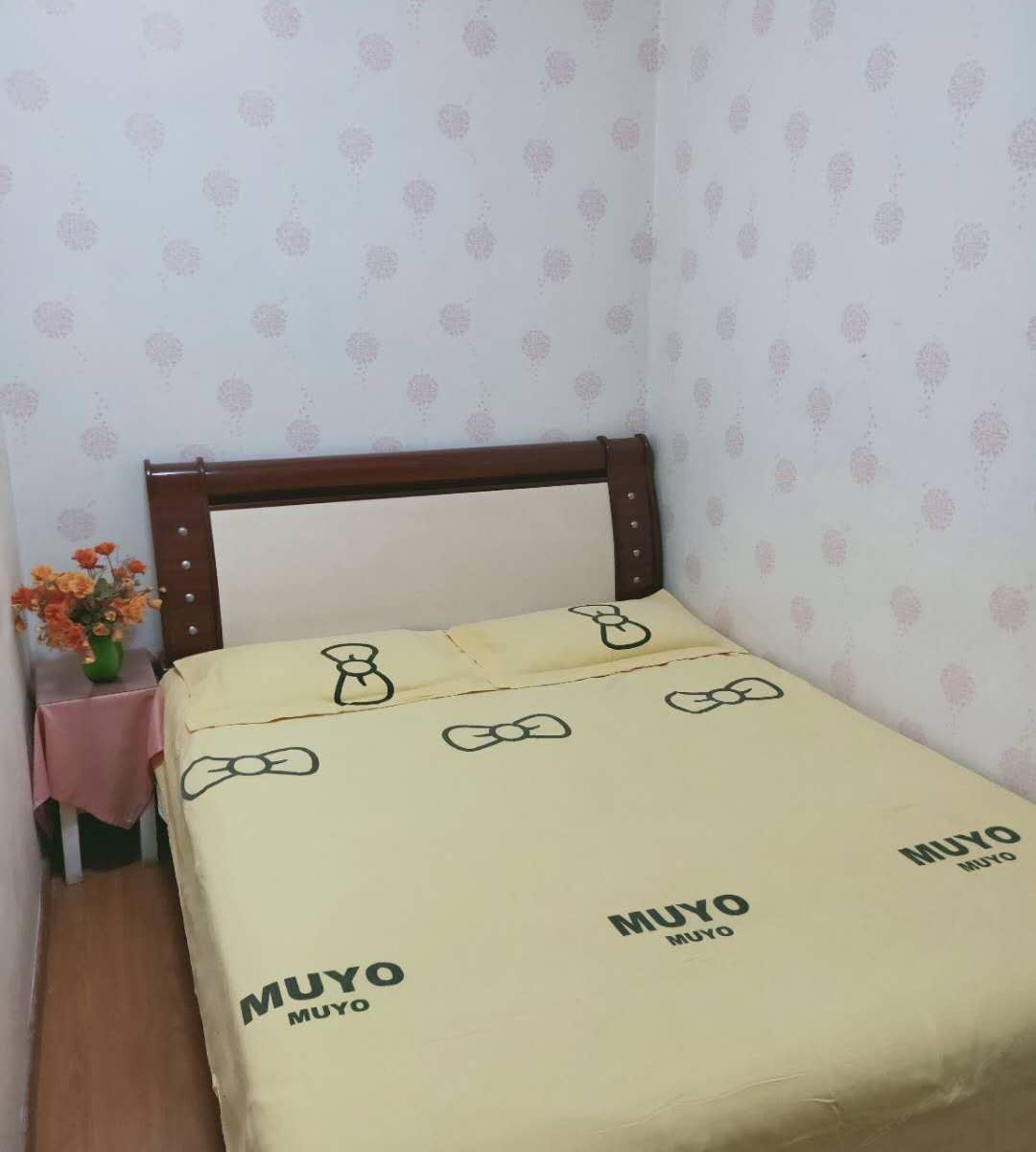经济大床房(公共卫浴)