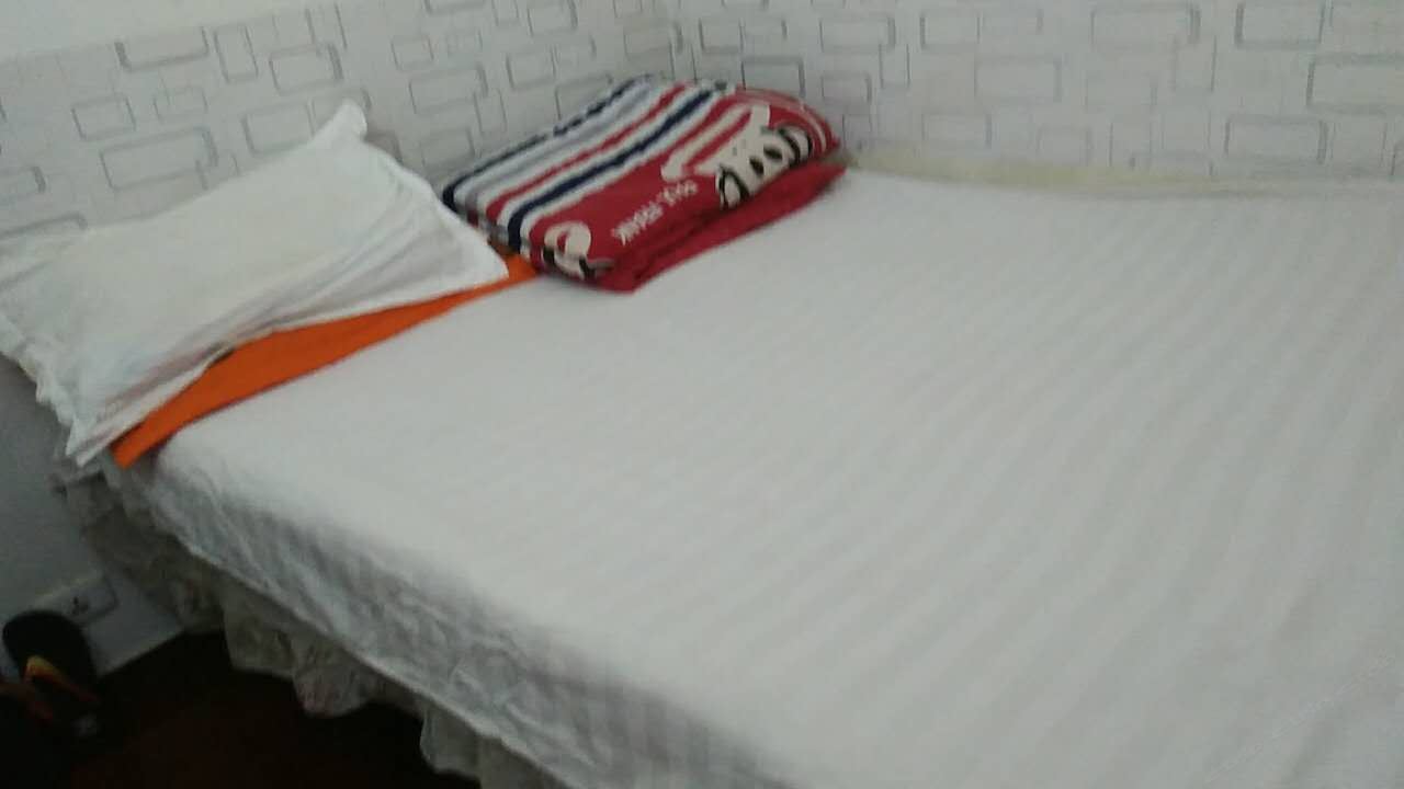 普通大床房