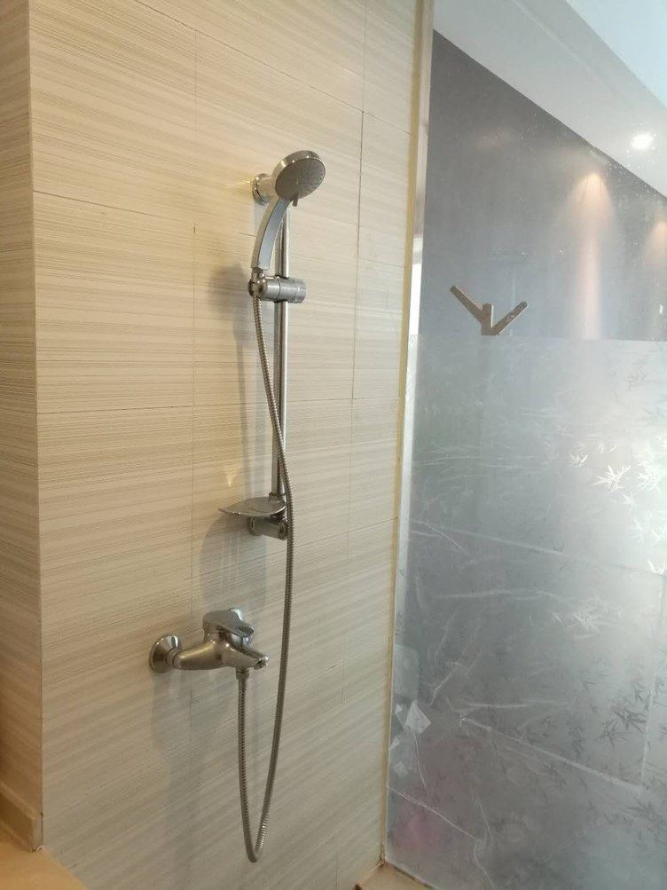豪华阳光大床房