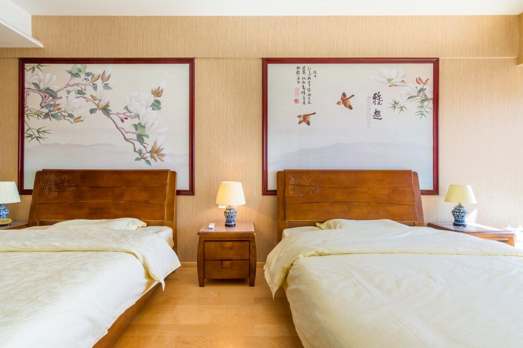 精品双大床房