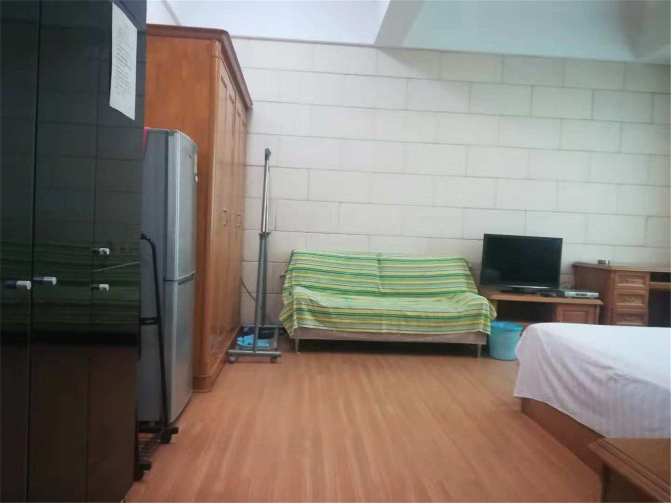 精致一室大床房