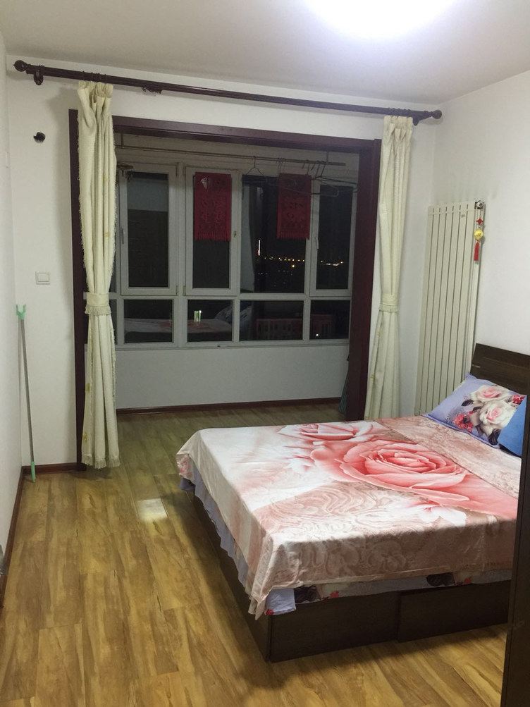 温馨二室一厅套房(无窗)