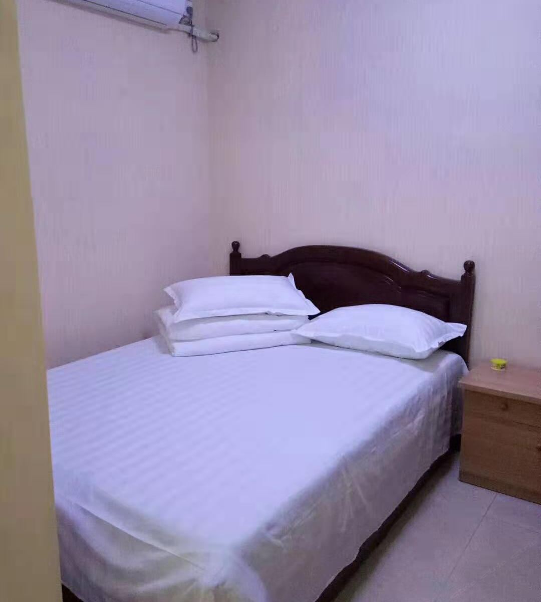 舒适大床房