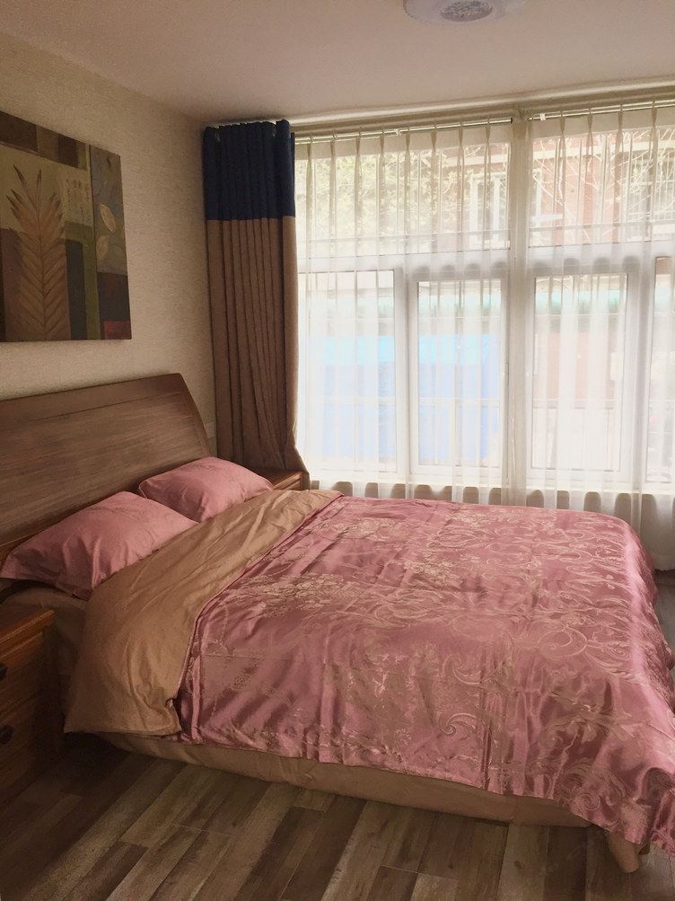 湖畔二室一厅套房